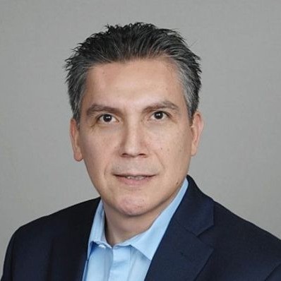 Eduardo Meza Etienne headshot